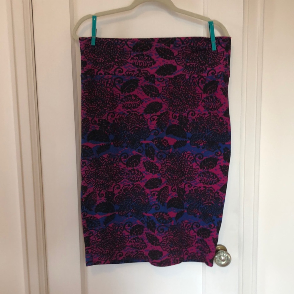Pencil skirt
